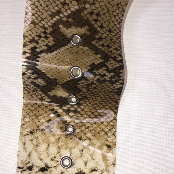 Alessandro Dell’Acqua python plastic belt m/s - Picture 5 of 12